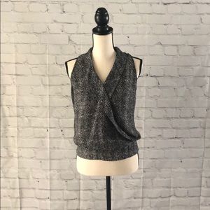 Sleeveless blouse